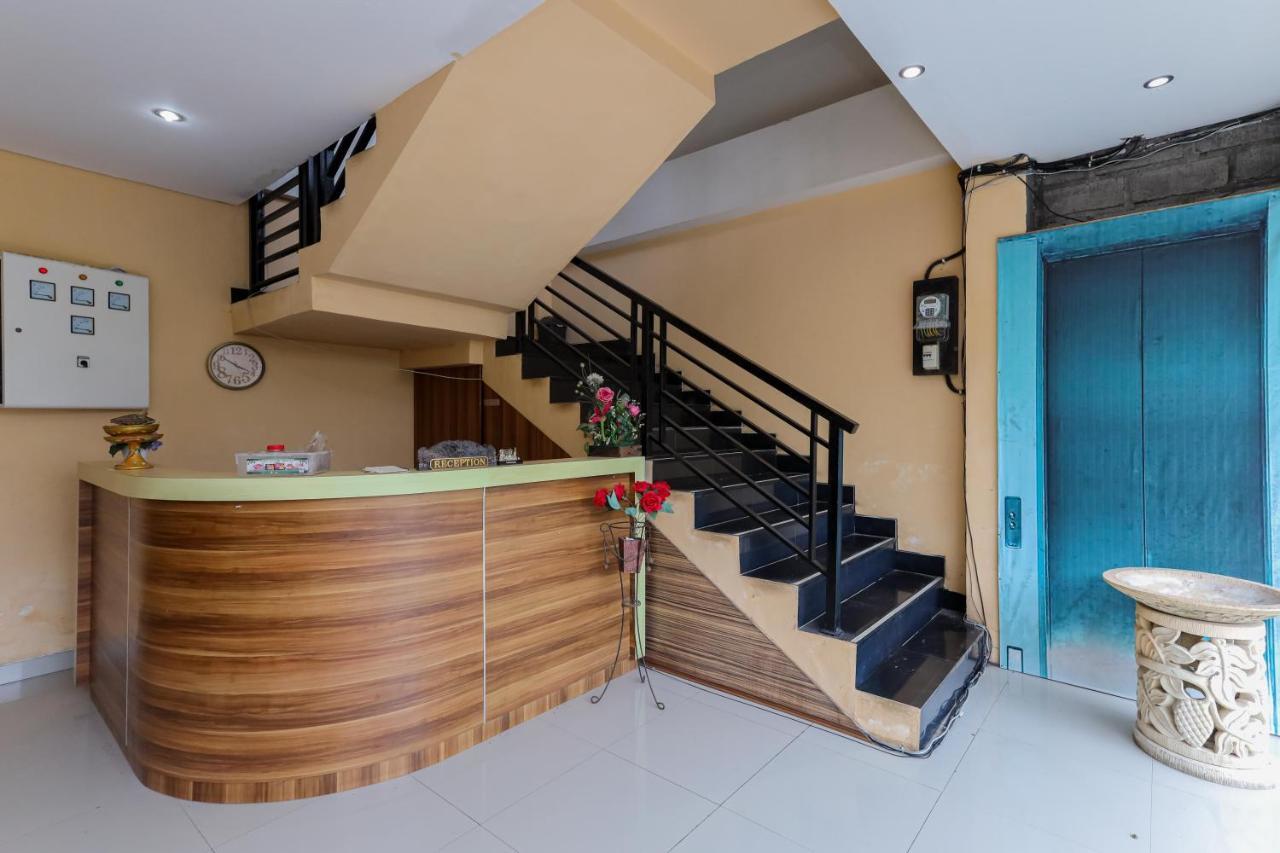 Urbanview Hotel Wg Jimbaran Bali อูงาซัน ภายนอก รูปภาพ