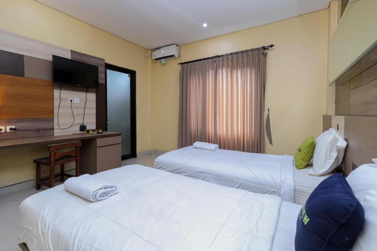 Urbanview Hotel Wg Jimbaran Bali อูงาซัน ภายนอก รูปภาพ