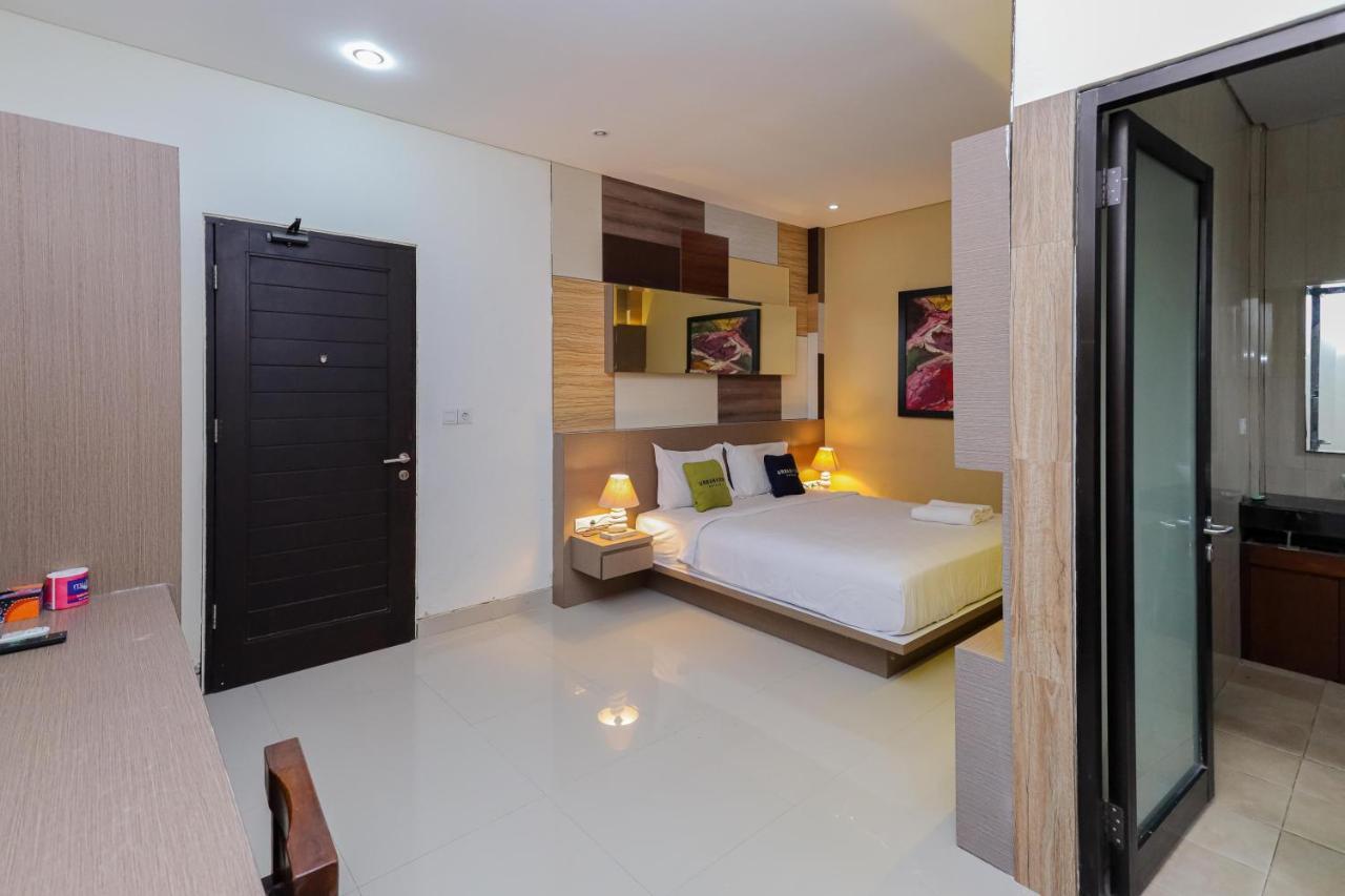 Urbanview Hotel Wg Jimbaran Bali อูงาซัน ภายนอก รูปภาพ