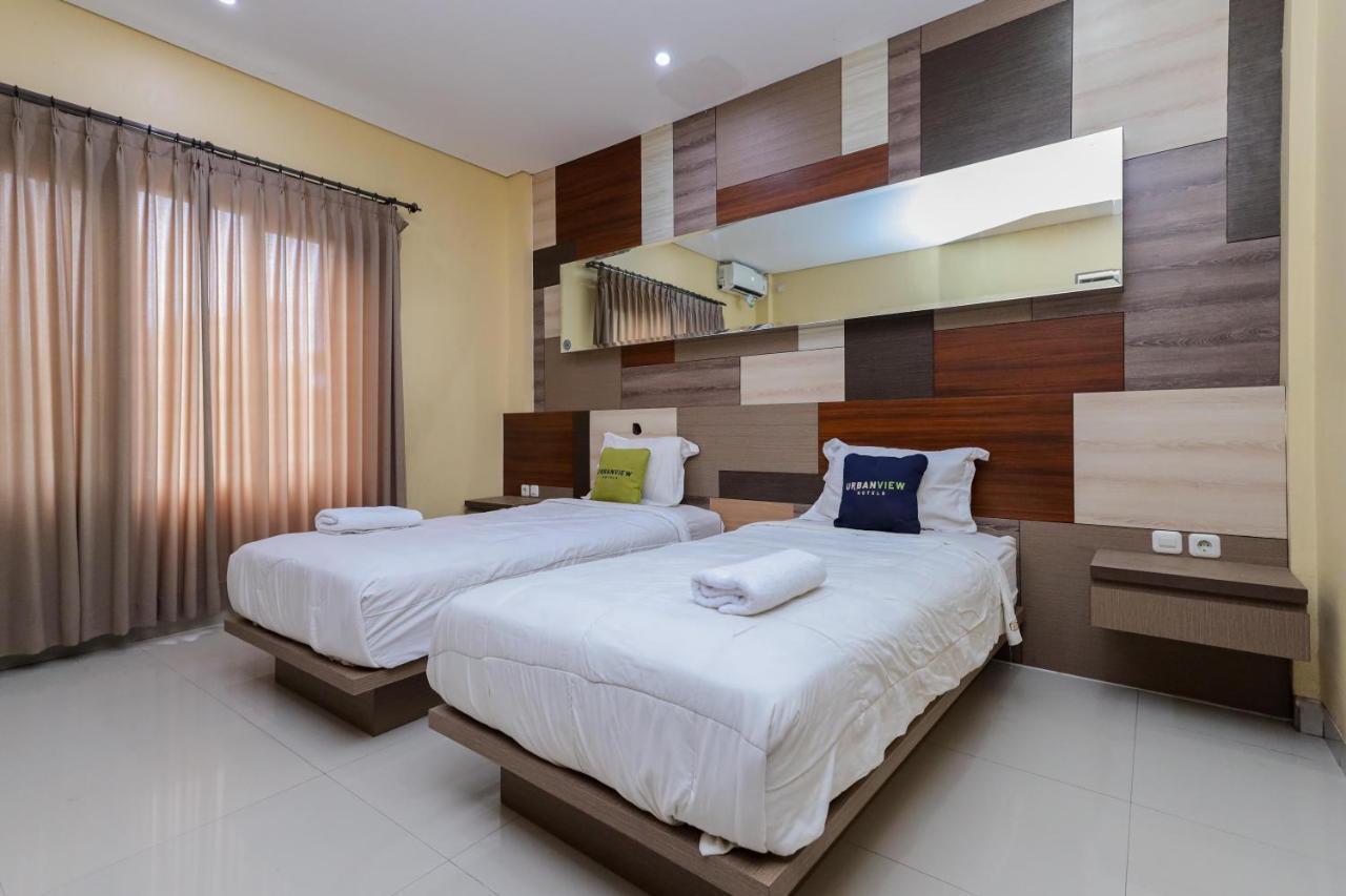 Urbanview Hotel Wg Jimbaran Bali อูงาซัน ภายนอก รูปภาพ